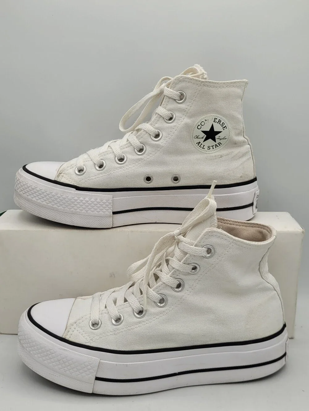 Converse Hightop Platform Shoes Size 5.5 In Womens